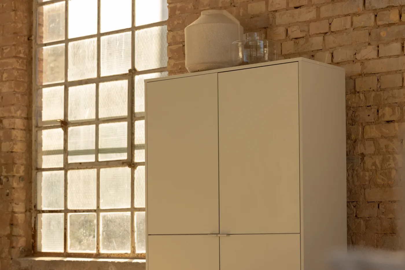 FAEE Highboard NAER