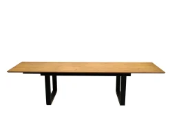 ID FURN Esstisch GIANT