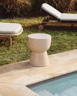 KAVE HOME Beistelltisch Outdoor MESQUIDA