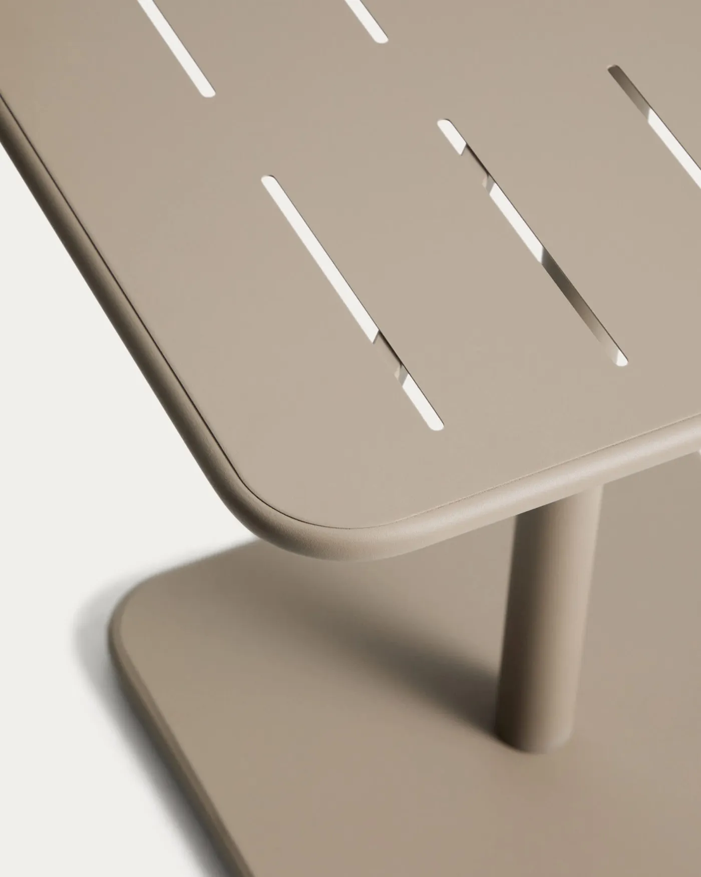KAVE HOME Gartentisch BRAI