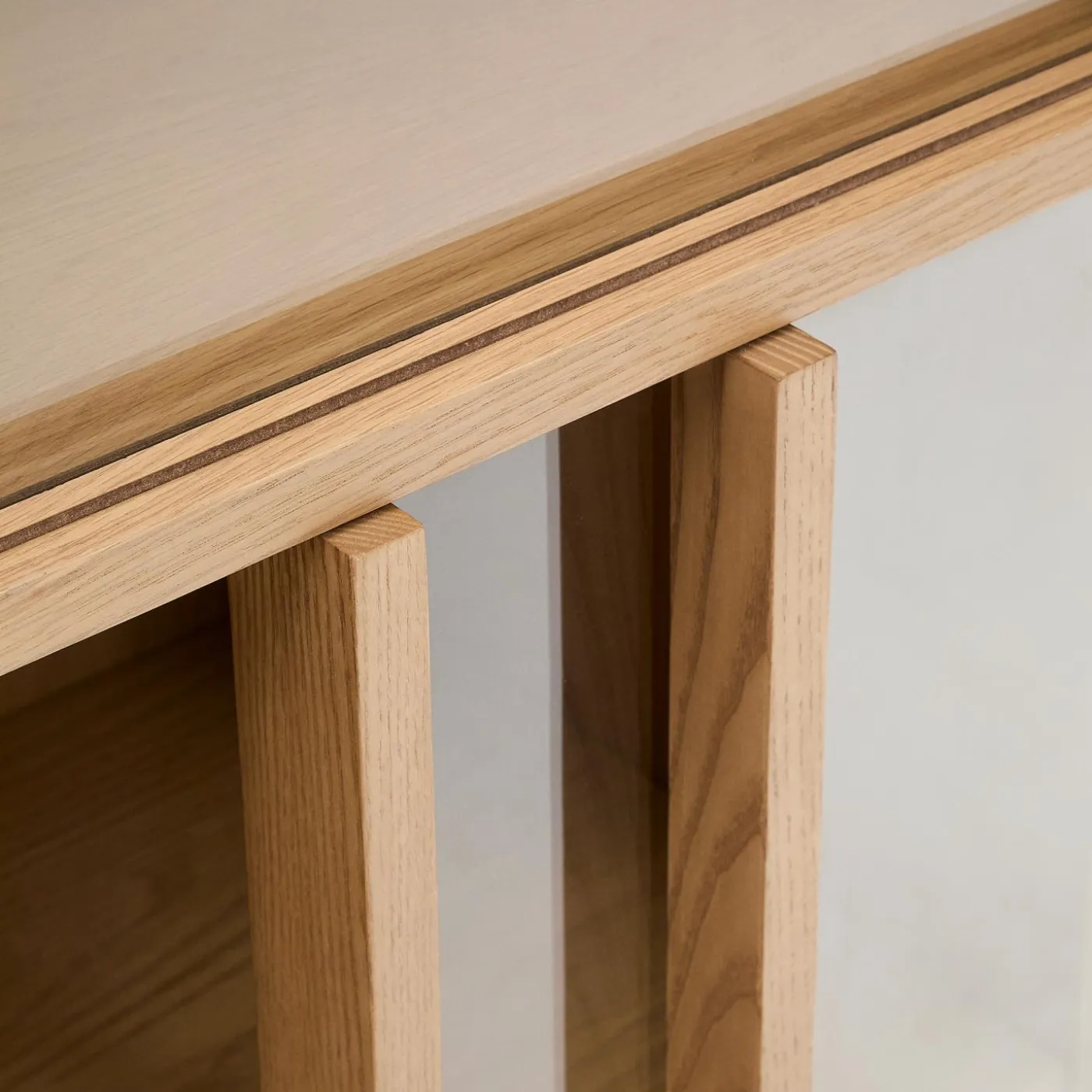 KAVE HOME Vitrine HELVINE