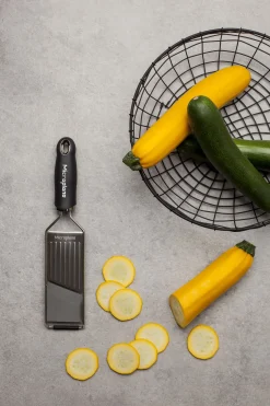 MICROPLANE Profi-Gemüsehobel GOURMET