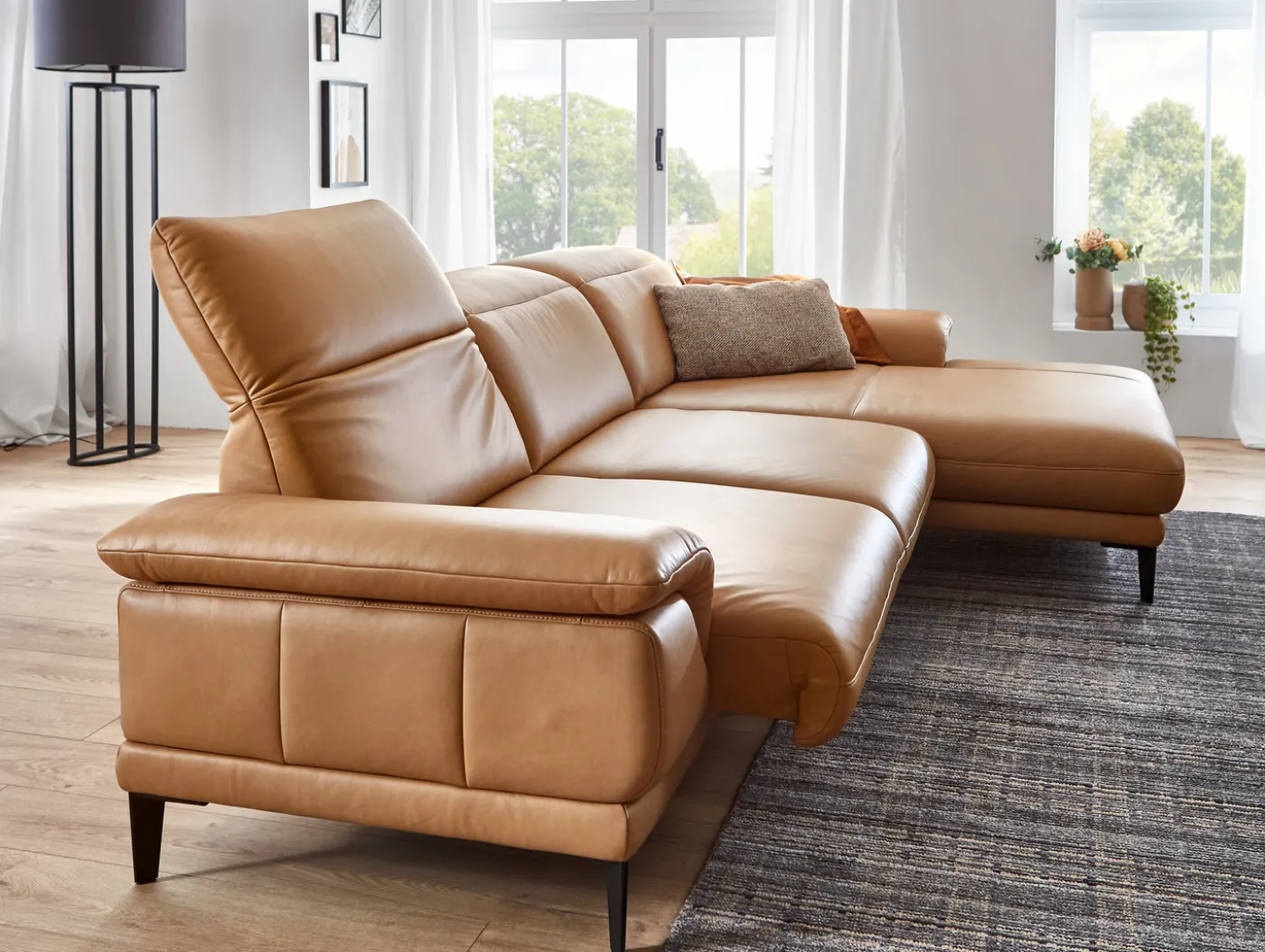 MONDO Sofa LEVIAS